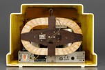 Addison 5 ’Courthouse’ Radio in Pistachio + Burgundy Catalin - Great